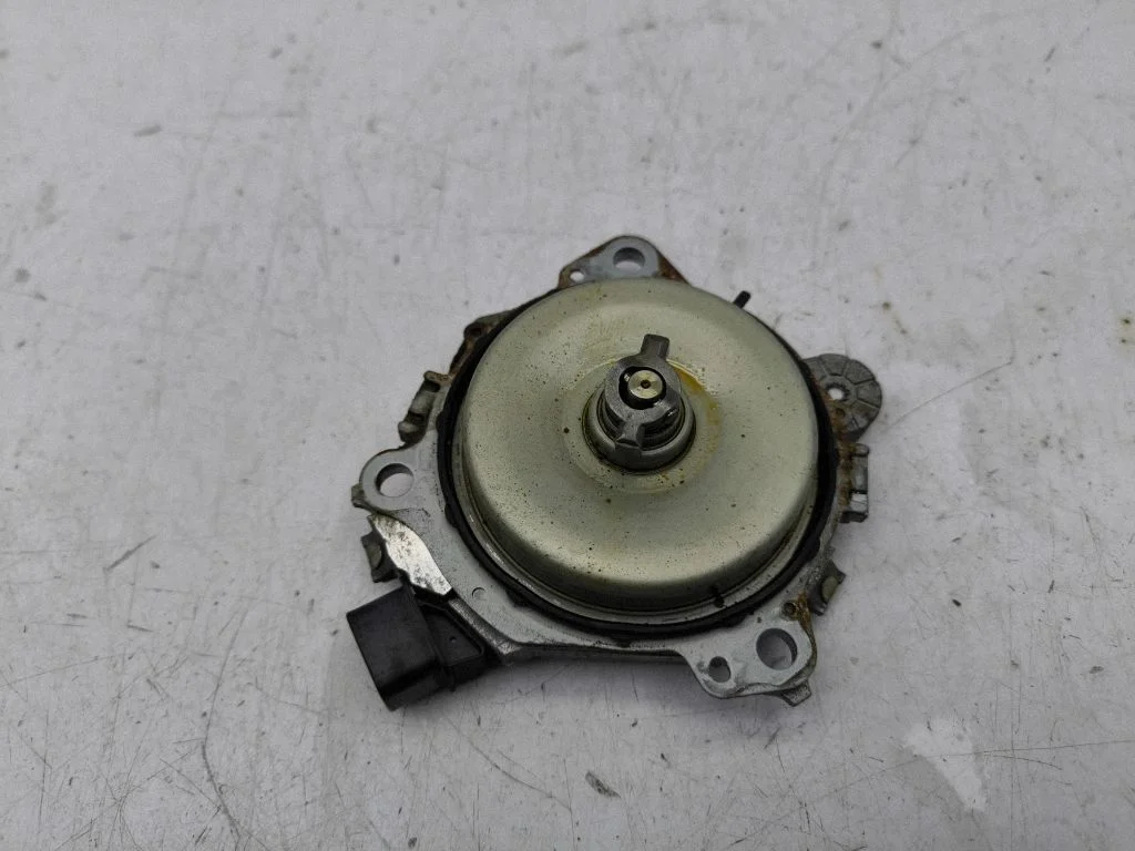 Nukkvõlli faasinihke klapp (VANOS-klapp) – Toyota Corolla E210 E21 (2018-)