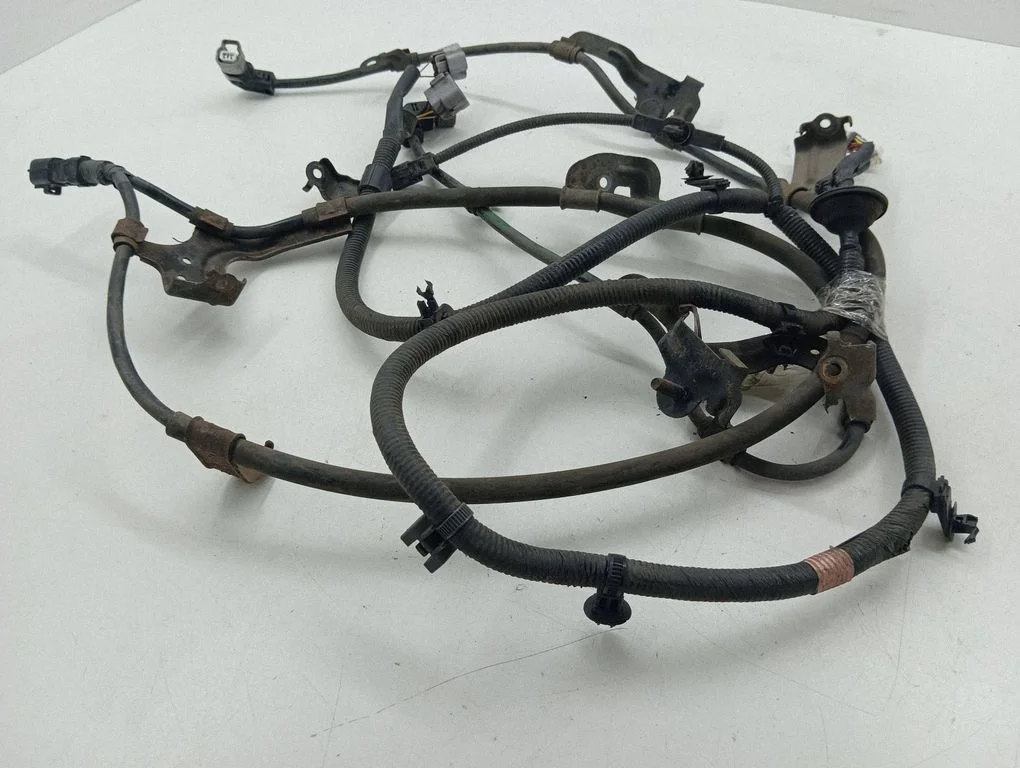 Aizmugurējā ABS sensora vads (instalācija) 821678