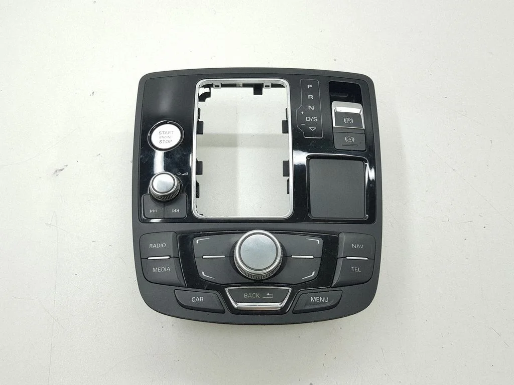 Multimeedia juhtplokk 4G2919610A