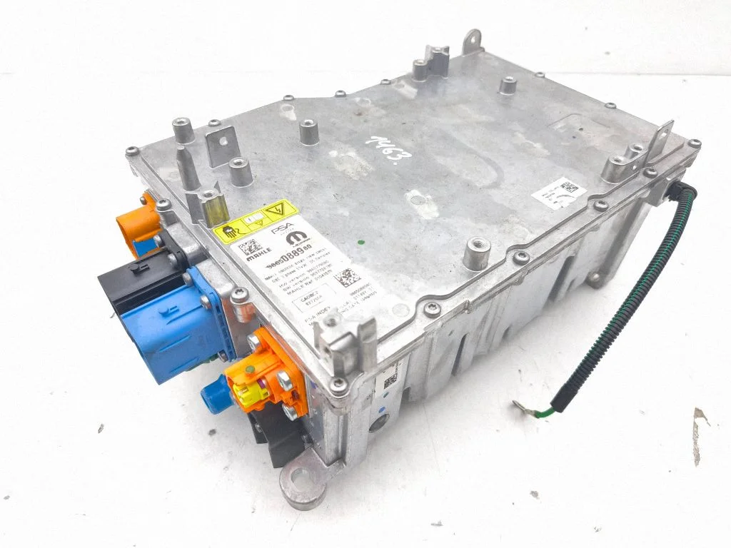 Inverter (pingemuundur) – Alfa Romeo Junior (2024-)