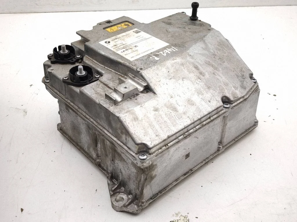 Inverter (pingemuundur) – BMW i4 (2021-)