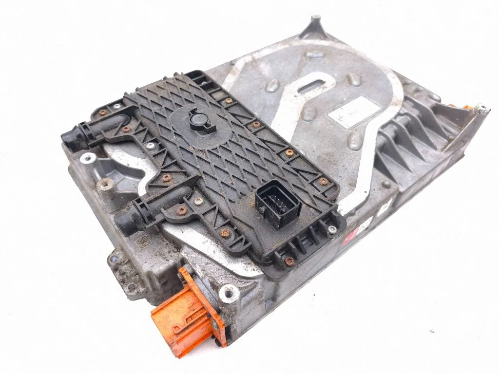 Voltage converter inverter 1EA915684BK