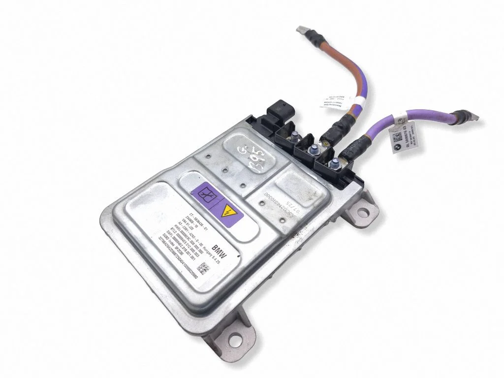 Voltage converter inverter 5B3643801