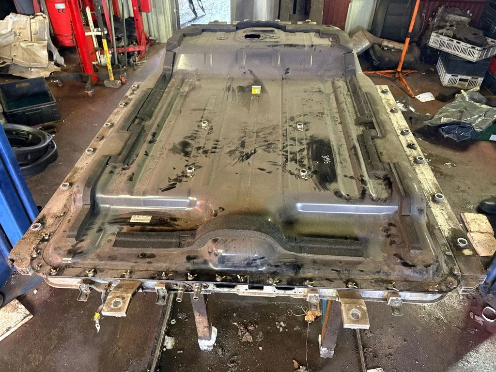 Hybrid/electric vehicle battery tray – KIA Niro (2016-2022)