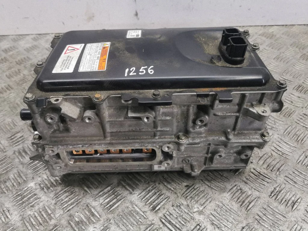 Invertors (sprieguma pārveidotājs) G920076060