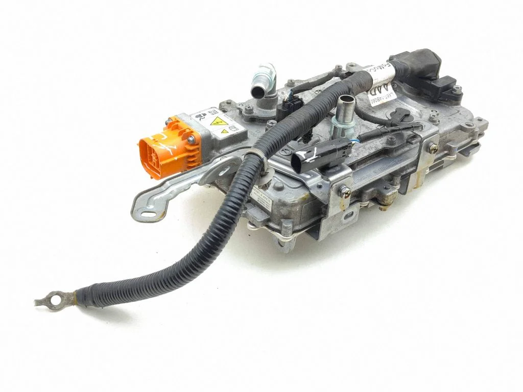 Voltage converter inverter LX6814B646BF