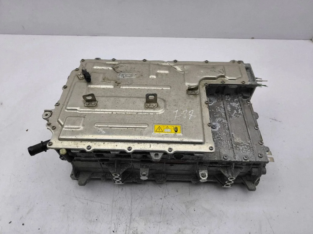 Voltage converter inverter RN296A04768R – Renault Megane Mégane Renault Sport III (IV Based) (2017-2023)