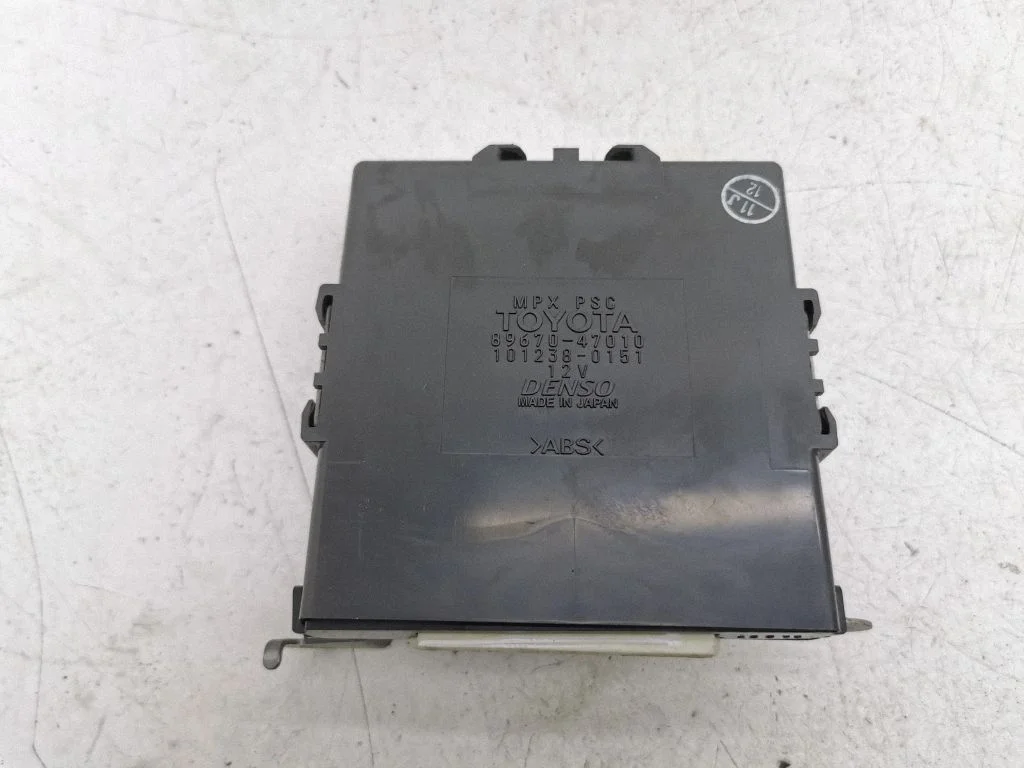 Toitehalduse juhtplokk – Toyota Prius (XW20) (2003-2009)