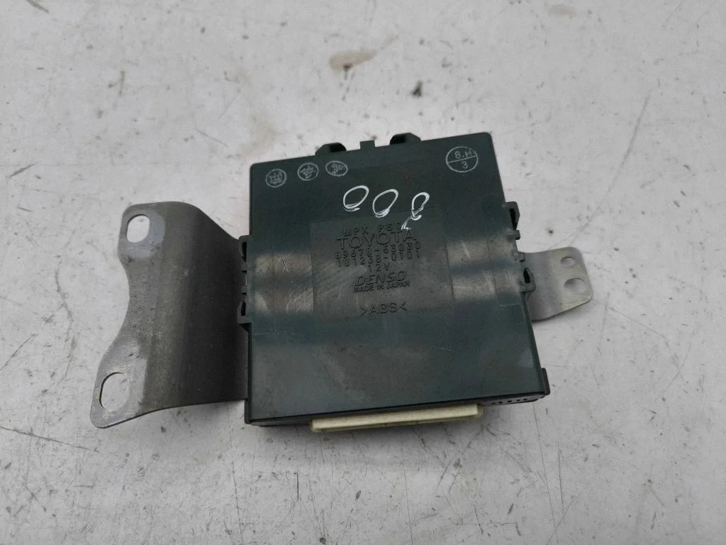 Toitehalduse juhtplokk – Lexus IS 220D-250-350 (2006-2013)