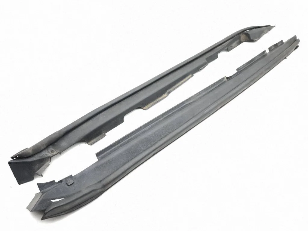 Listwa szyby przedniej – Lexus IS 220D-250-350 (2006-2013)