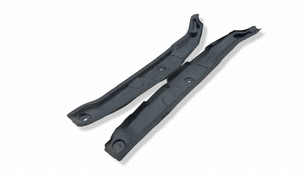 Fender end trim 4K0821112