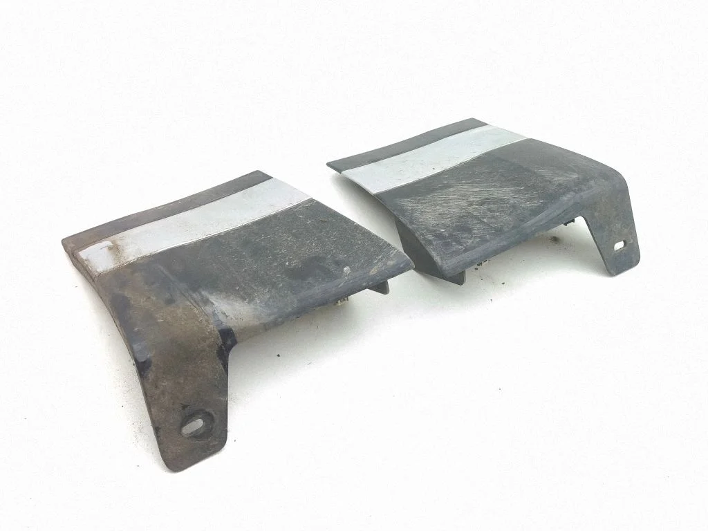 Fender end trim J8A216164A