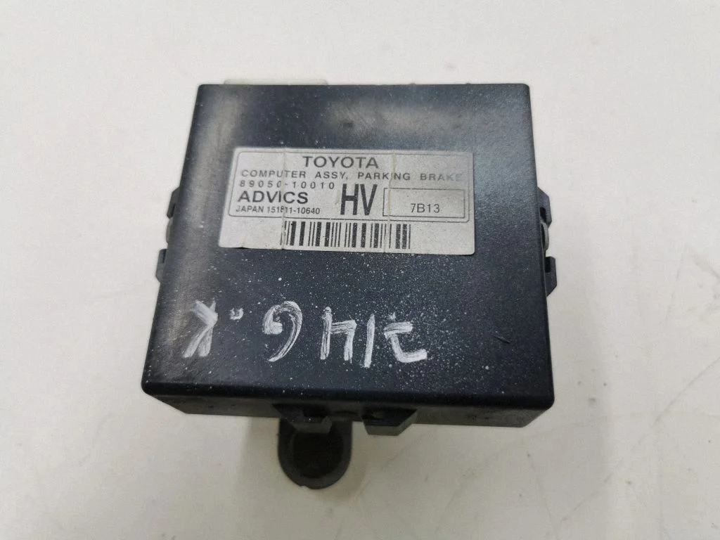 Rokas bremzes vadības bloks 8905010010