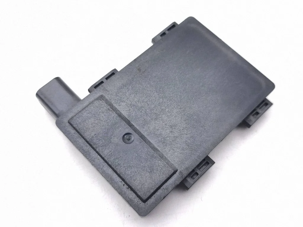Distronic radars RJ8T9G768AA