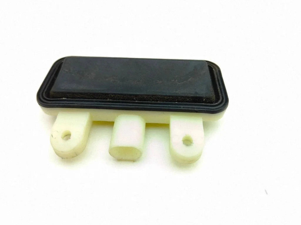 Tailgate opening switch 2218702410