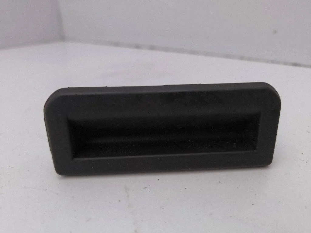 Tailgate opening switch 6V0827566