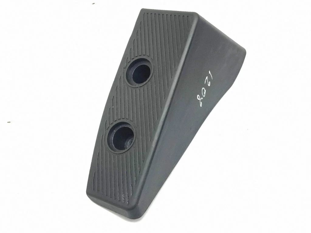 Foot rest pad/dead pedal 84266Q0000