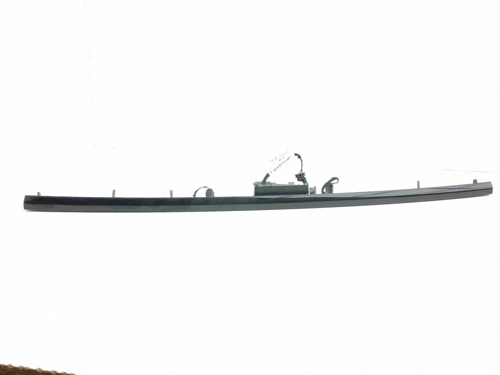 Bagāžnieka vāka atvēršanas slēdzis FK7240406F