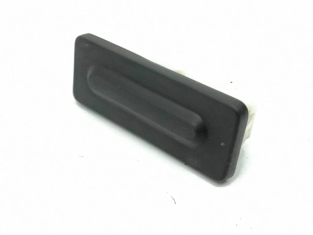 Tailgate opening switch 9820395580