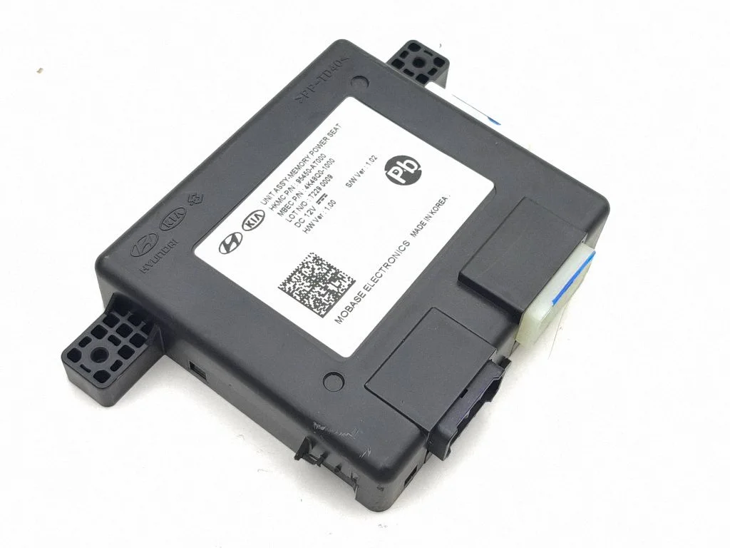 Seat control module 95450AT000