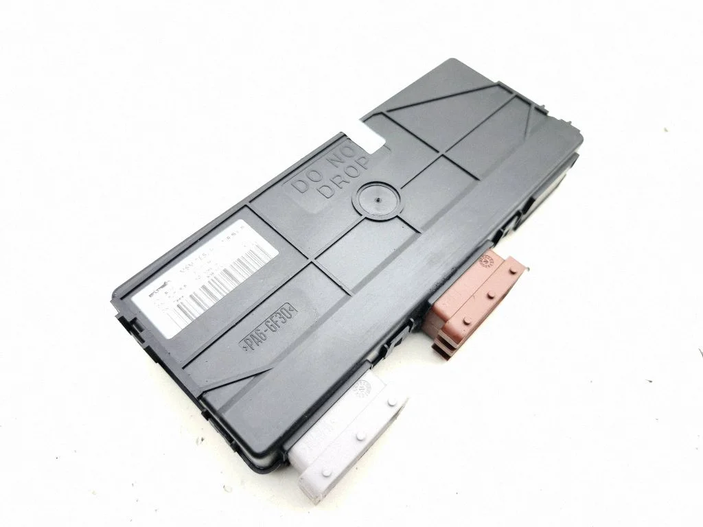 Seat control module 101183800H