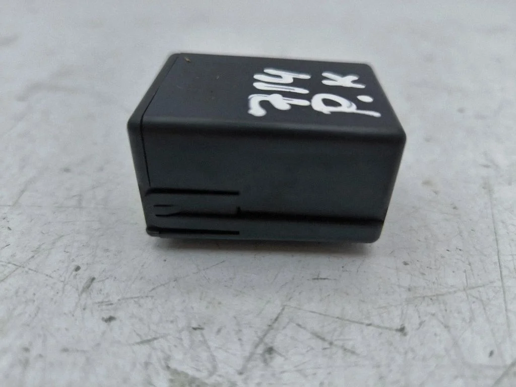 Seat control module 87501F4010