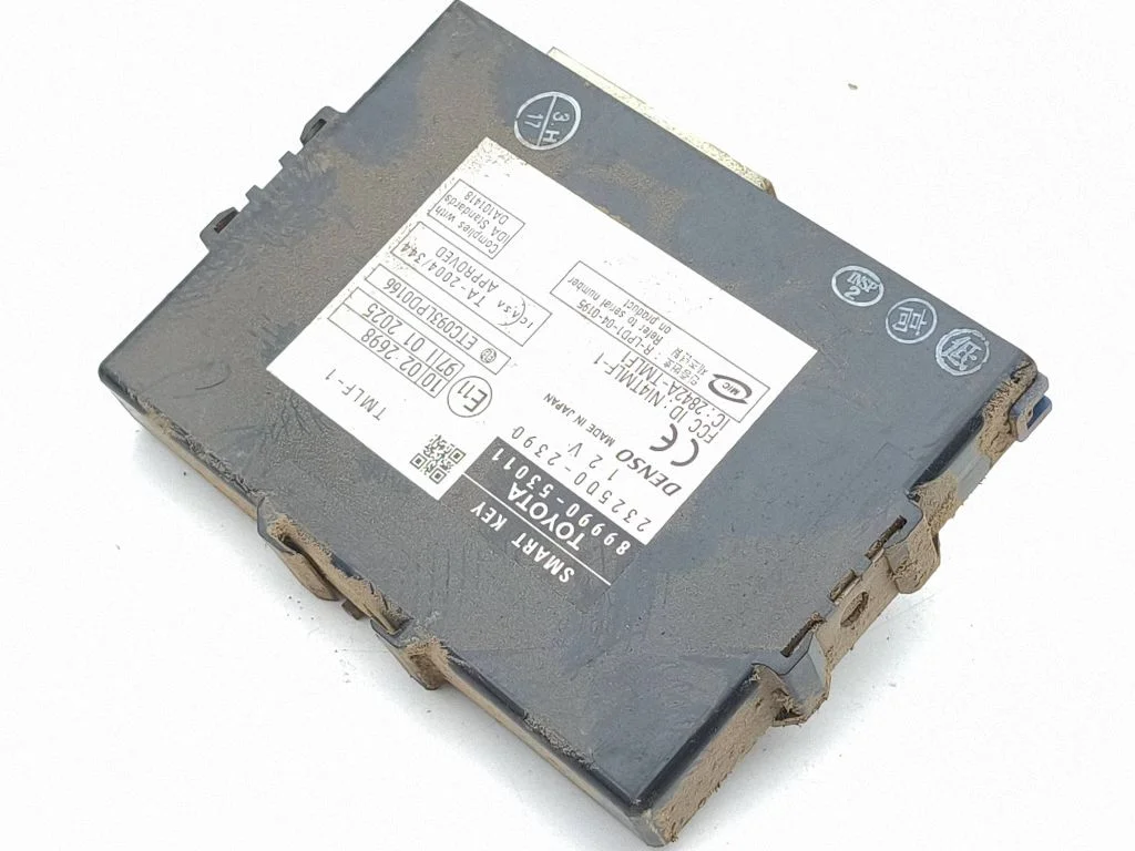 Bezatslēgas sistēmas KESSY (keyless) vadības bloks/modulis 8999053011