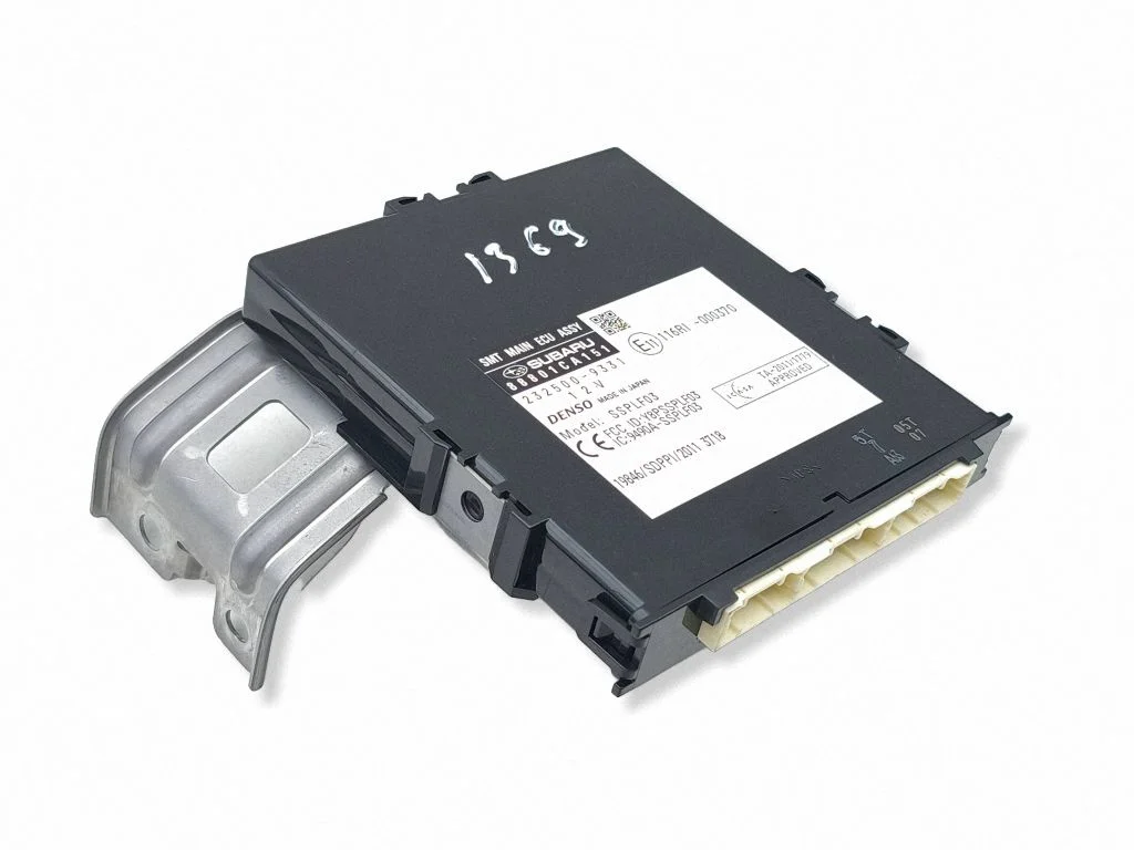 Bezatslēgas sistēmas KESSY (keyless) vadības bloks/modulis 88801CA151