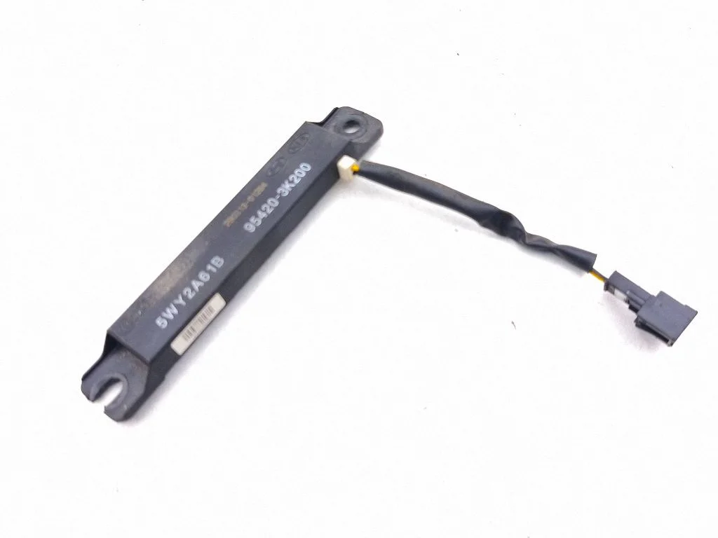 Võtmeta süsteemi KESSY (keyless) juhtplokk/moodul 954203K200