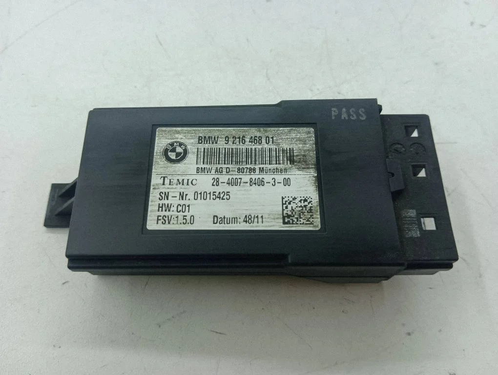 Seat control module 921646801