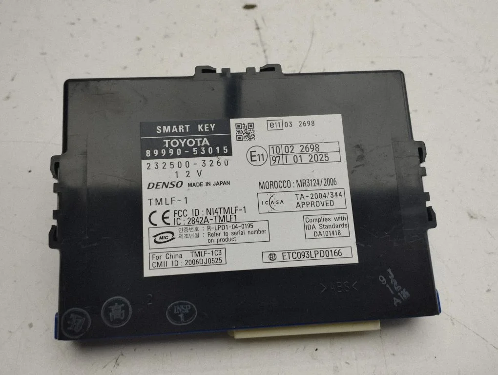 Bezatslēgas sistēmas KESSY (keyless) vadības bloks/modulis 8999053015
