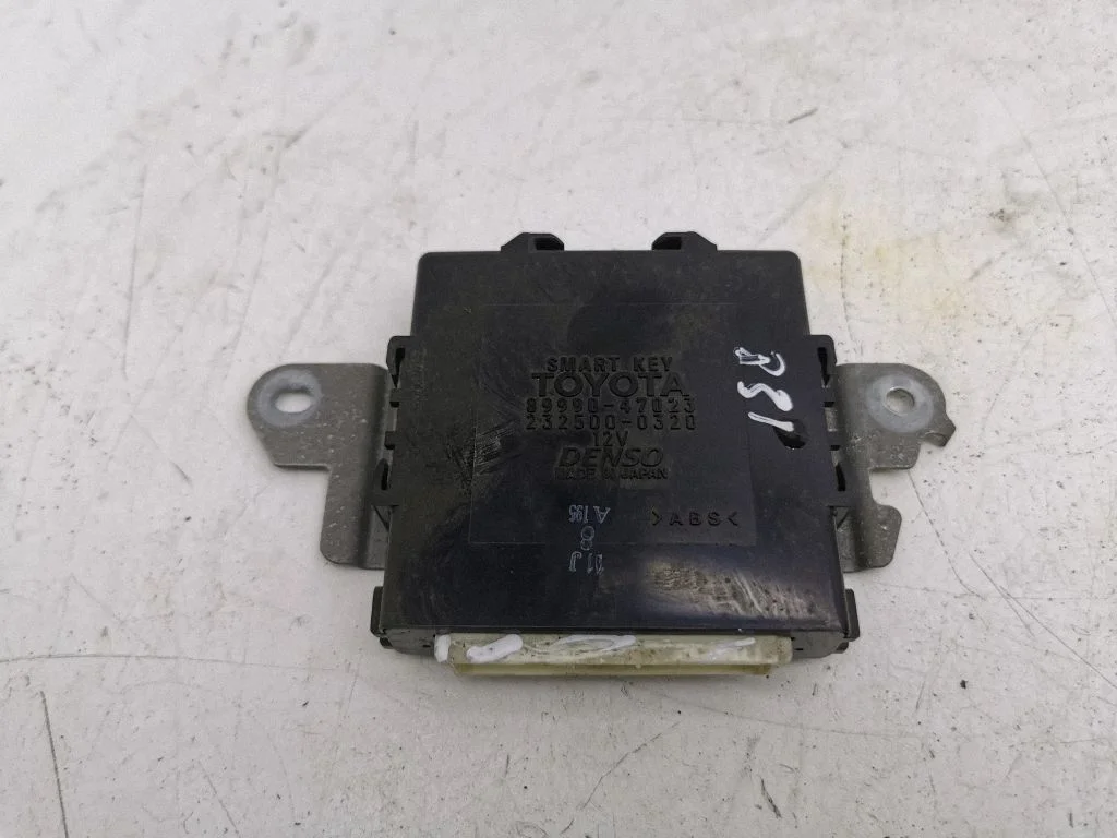 Keyless (KESSY) go control unit/module 8999047023