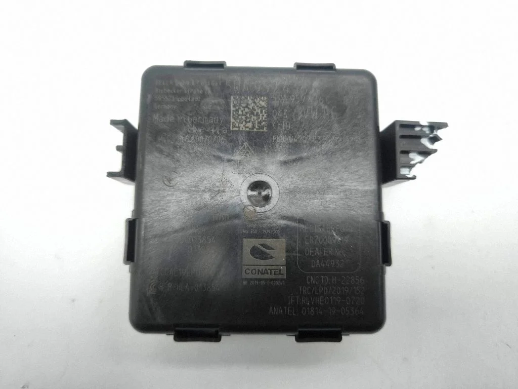 Võtmeta süsteemi KESSY (keyless) juhtplokk/moodul 5WA959436G