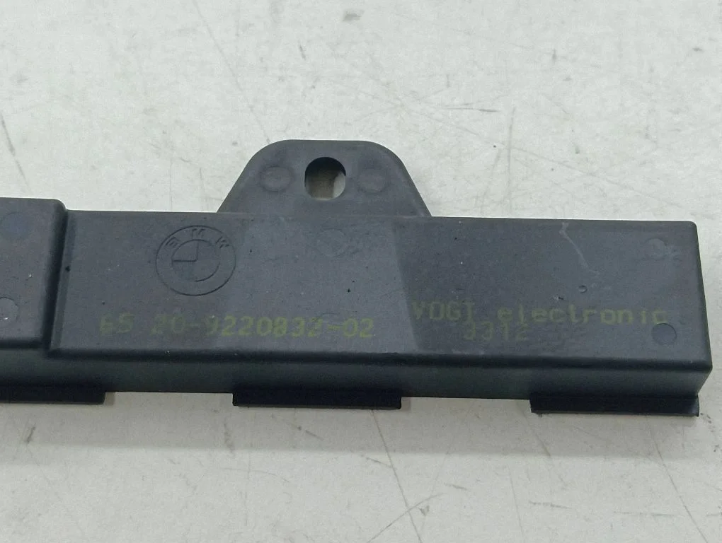 Bezatslēgas sistēmas KESSY (keyless) vadības bloks/modulis 9220832