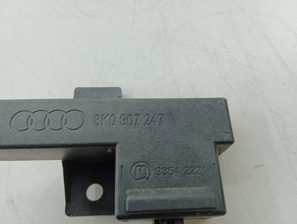 Keyless (KESSY) go control unit/module 8K0907247