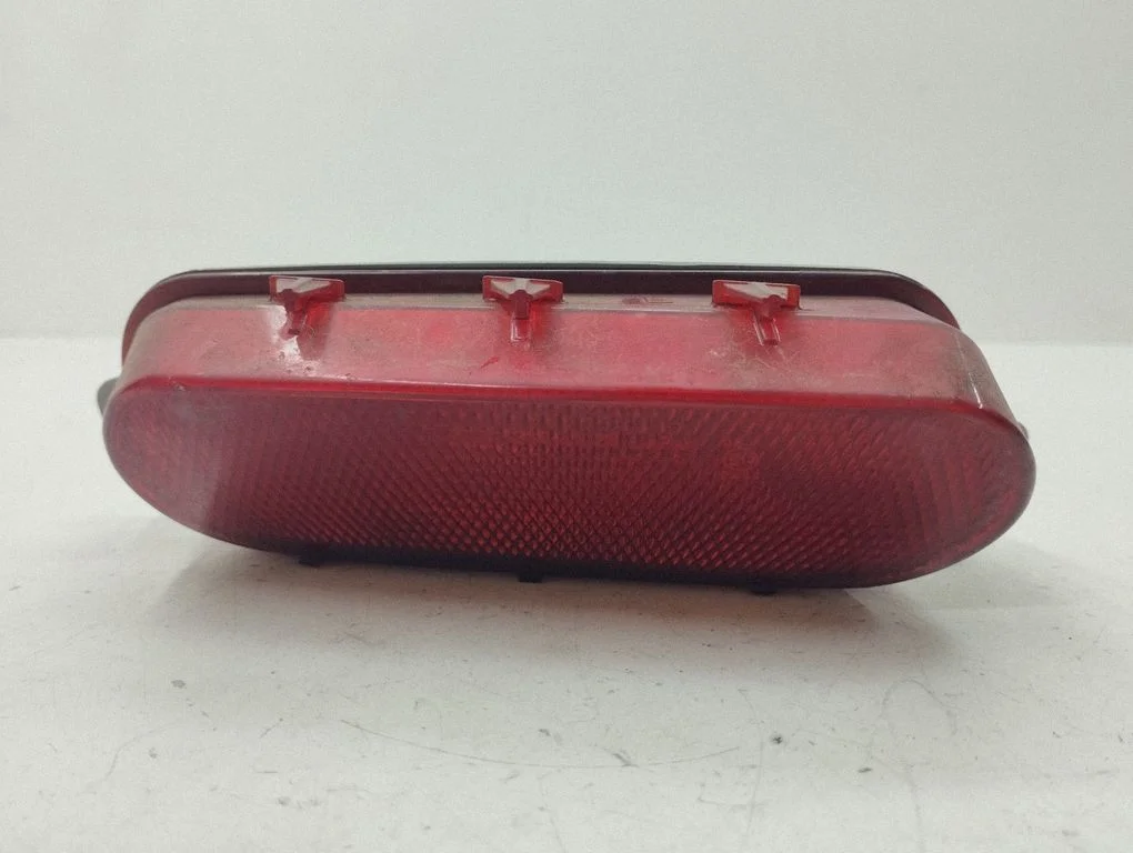 Rear bumper light EH1051660
