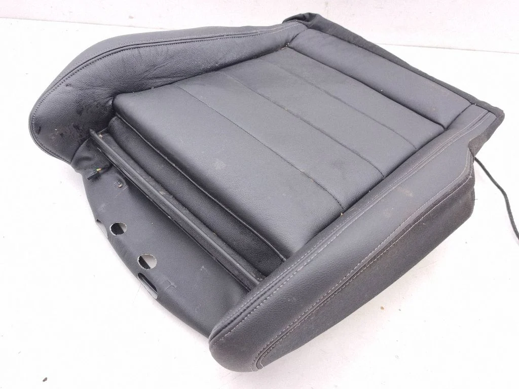 Driver seat console base – BMW 2 Series Active Tourer U06 (2021-)