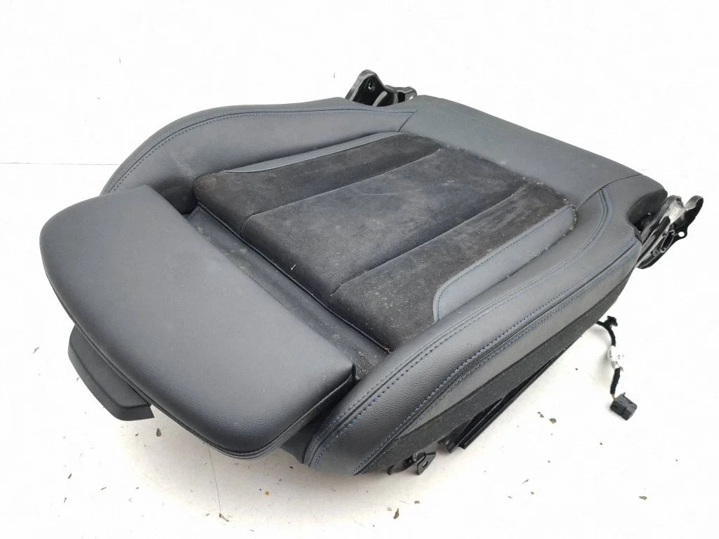 Driver seat console base – right