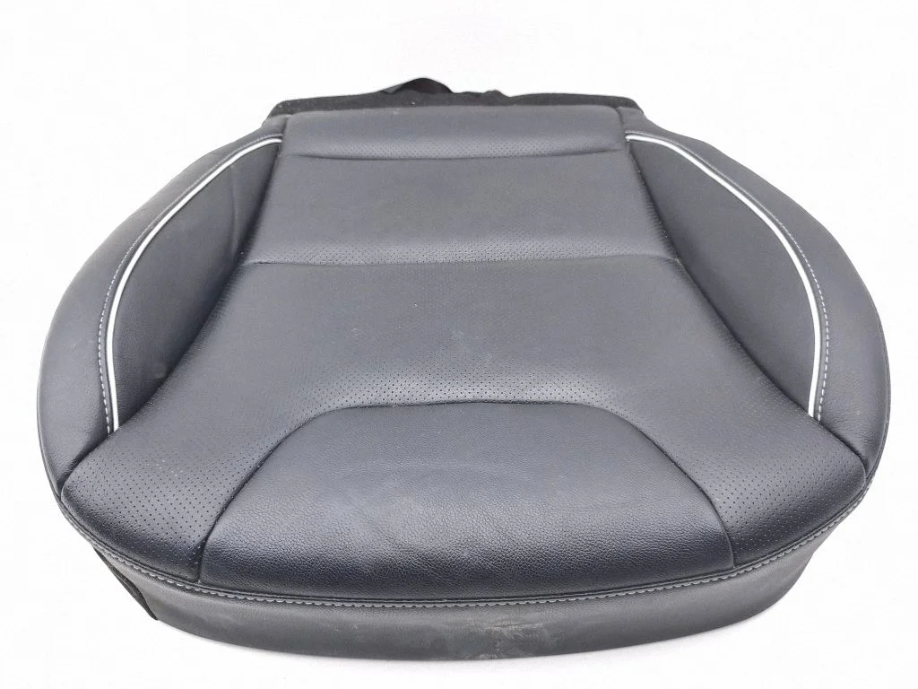 Driver seat console base – KIA Niro (2016-2022)