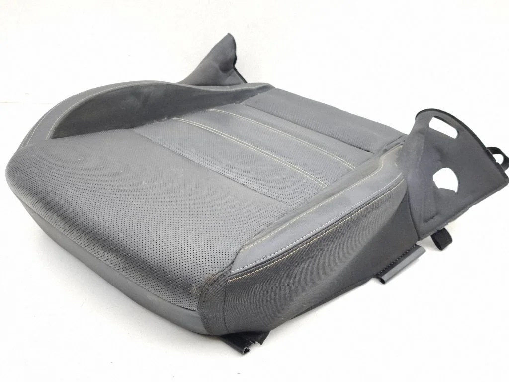 Driver seat console base 3985250AA01