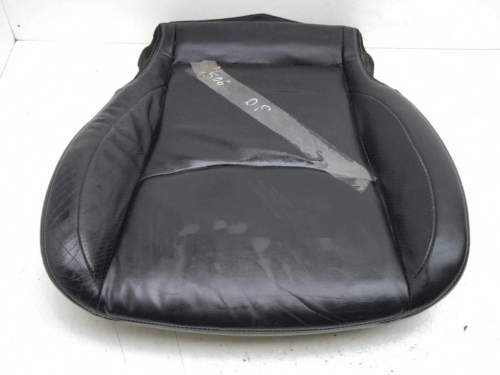 Podstawa fotela kierowcy – Mitsubishi Outlander (2007-2012)
