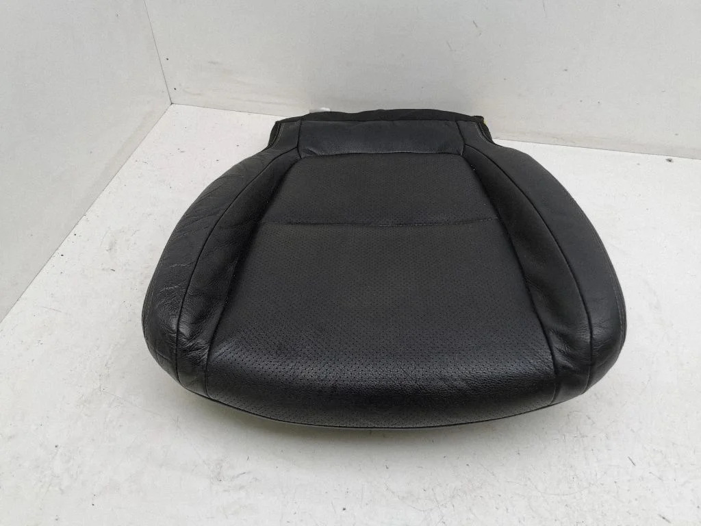 Podstawa fotela kierowcy – Mitsubishi Outlander (2013-2021)