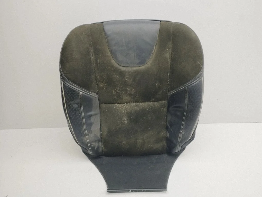 Driver seat console base – Volvo V40 (2012-2019)