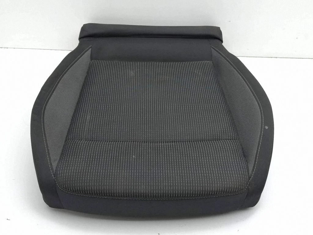 Driver seat console base – Skoda Octavia Mk4 (2019-)
