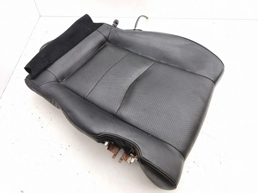 Esimese kõrvalistuja istme alus – Nissan 350Z (2002-2009)