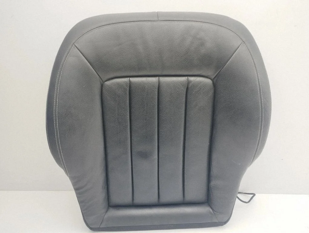 Esimese kõrvalistuja istme alus – Mercedes-Benz CLS-klass C218 X218 (2011-2017)