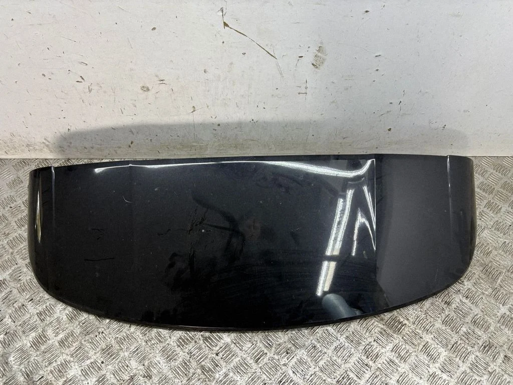 Tailgate/trunk spoiler 960305919R – Renault Megane IV (2016-)