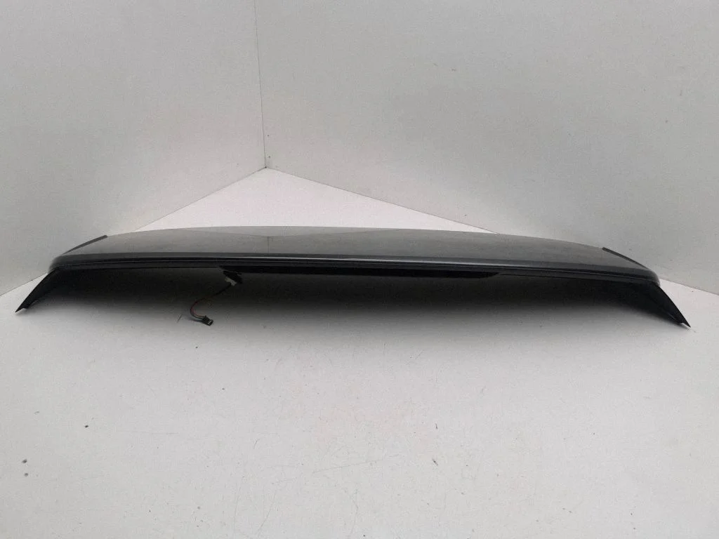 Tailgate/trunk spoiler 81A827933C