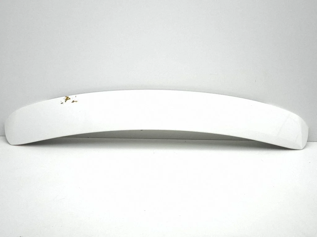 Tagaluugi spoiler A2187900088