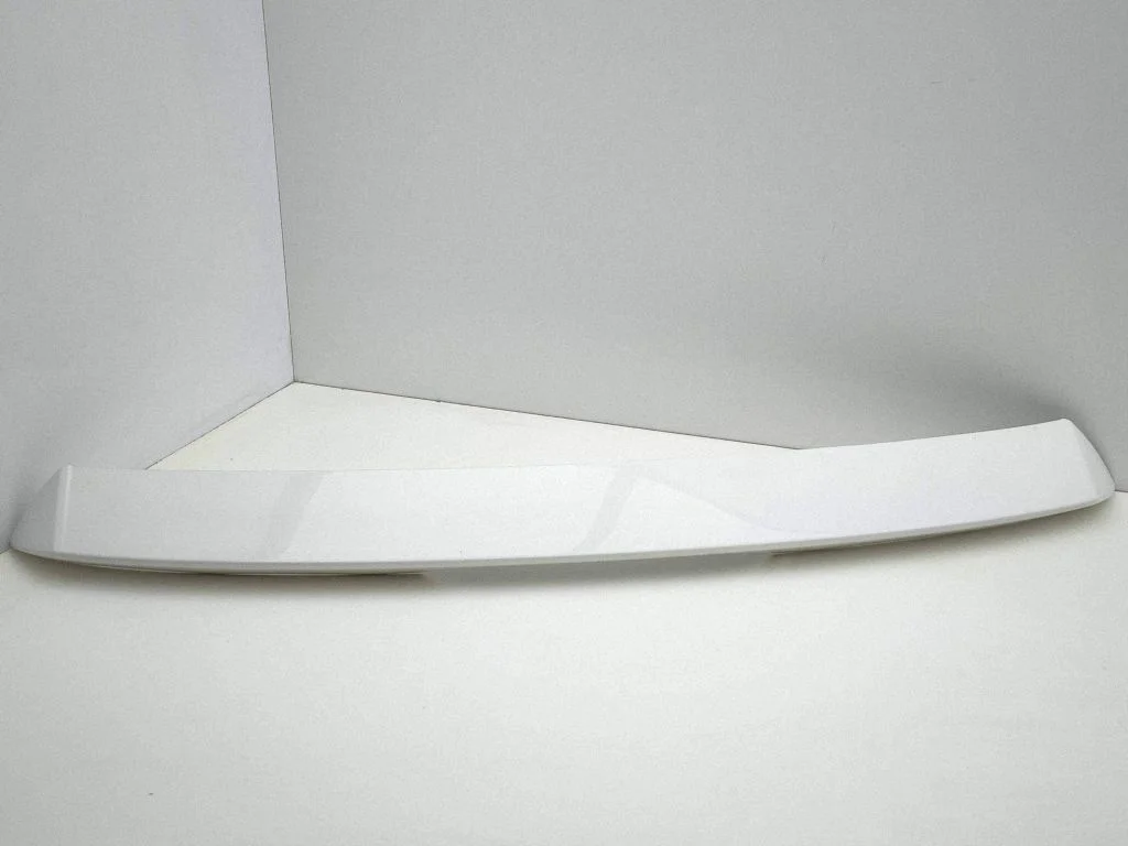 Tailgate/trunk spoiler 6515A01201